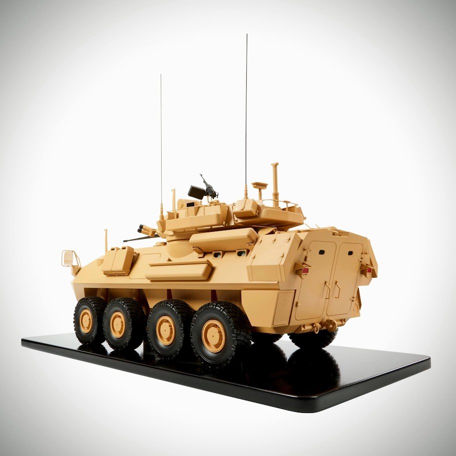 1_10 LAV2 Vehicle Military Display Model Land Defence