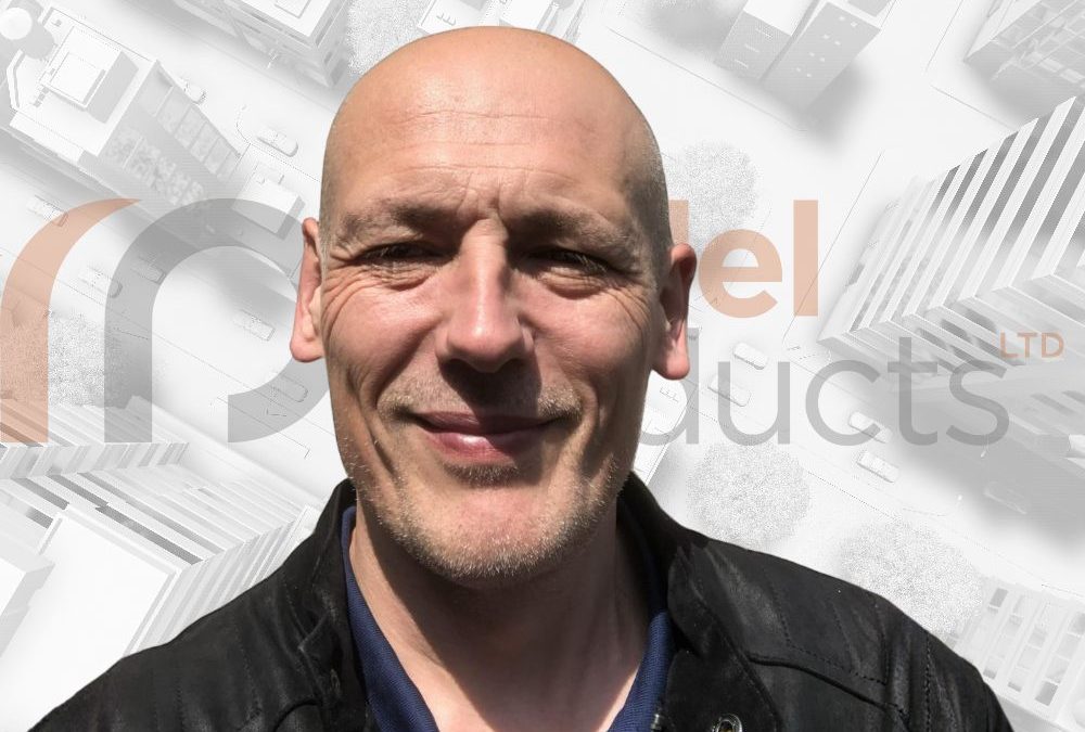 ANDY CHICHESTER - MODEL MAKER